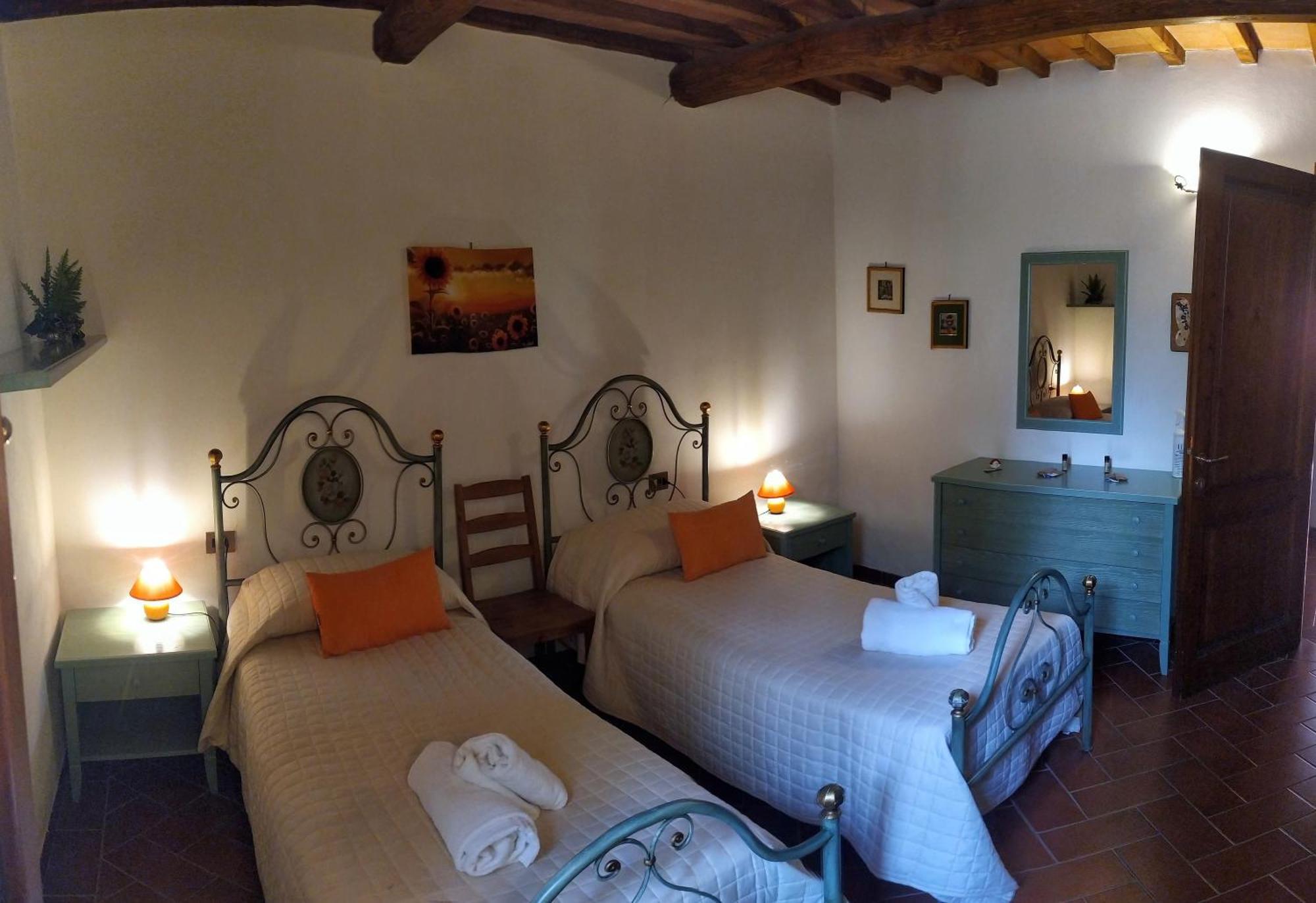 Da Tilli Alla Fornace - Agriturismo مونتايون الغرفة الصورة